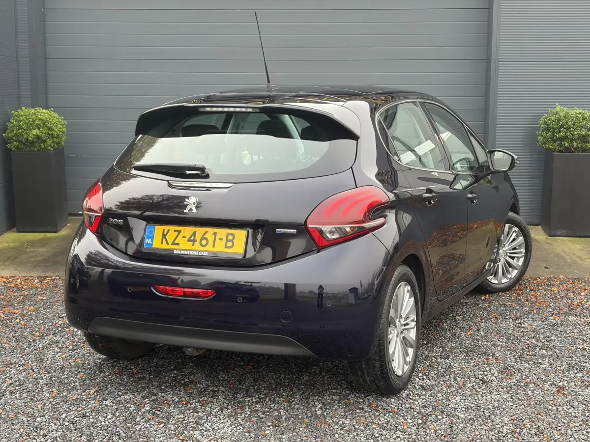 1.2 PureTech Allure ✓D-riem vv in 12-2023✓1e Eigenaar✓Afn Trekhaak✓Dealer Onderhouden✓Pano✓Camera✓Carplay✓Navi✓✓Clima✓Cruise✓Lm velgen✓Pdc✓Recent beurt gehad✓5 