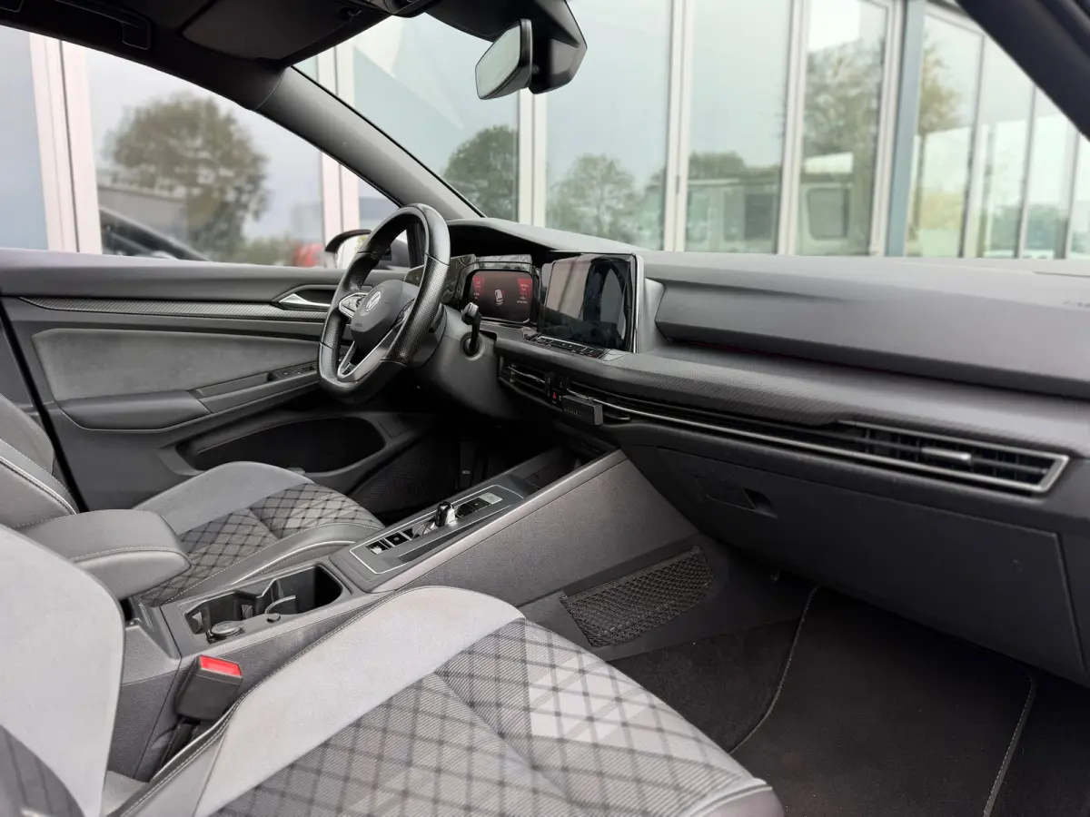 1.5 eTSI R-Line Black Edition Grey 2021