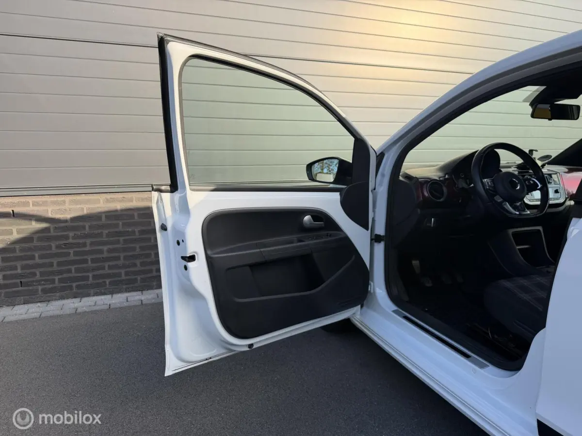 Up! 5drs 1.0 TSI GTI TOPSTAAT! 1E EIGENAAR AIRCO*STOELVERW*MULTIMEDIA!