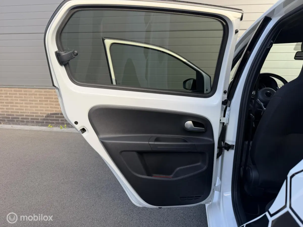 Up! 5drs 1.0 TSI GTI TOPSTAAT! 1E EIGENAAR AIRCO*STOELVERW*MULTIMEDIA!