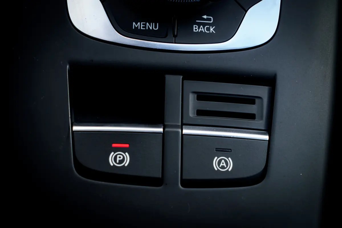 35 TFSi Sport S-Line S-Tronic | Virtual Cockpit | LED | Org. NL | Sportstoelen | Carplay