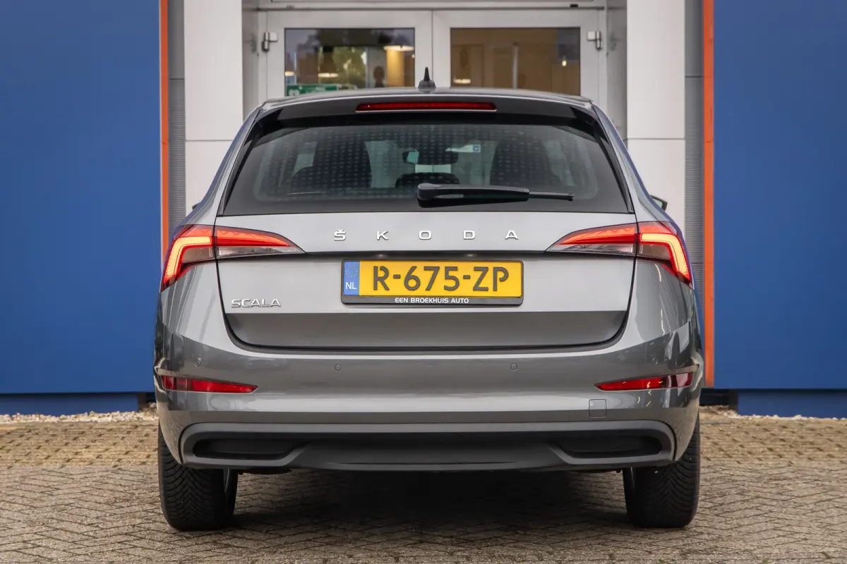 1.0 TSI Ambition | Apple Carplay/Android Auto | Cruise control | Parkeersensoren | Elektrische ramen | Lichtmetalen velgen | Airco | Apple Carplay/Android Auto|telefoonintegratie premium | C