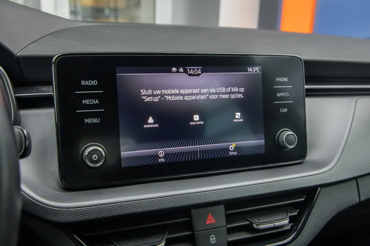 1.0 TSI Ambition | Apple Carplay/Android Auto | Cruise control | Parkeersensoren | Elektrische ramen | Lichtmetalen velgen | Airco | Apple Carplay/Android Auto|telefoonintegratie premium | C