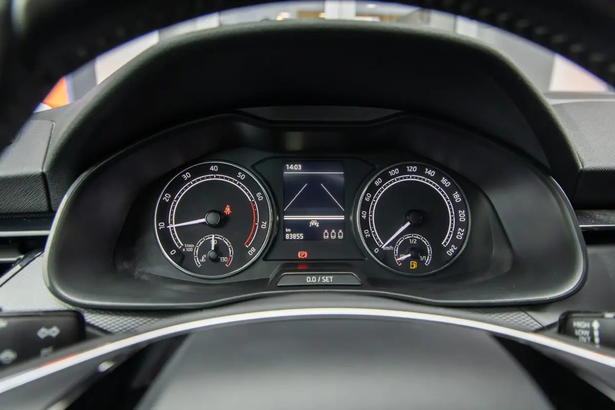 1.0 TSI Ambition | Apple Carplay/Android Auto | Cruise control | Parkeersensoren | Elektrische ramen | Lichtmetalen velgen | Airco | Apple Carplay/Android Auto|telefoonintegratie premium | C