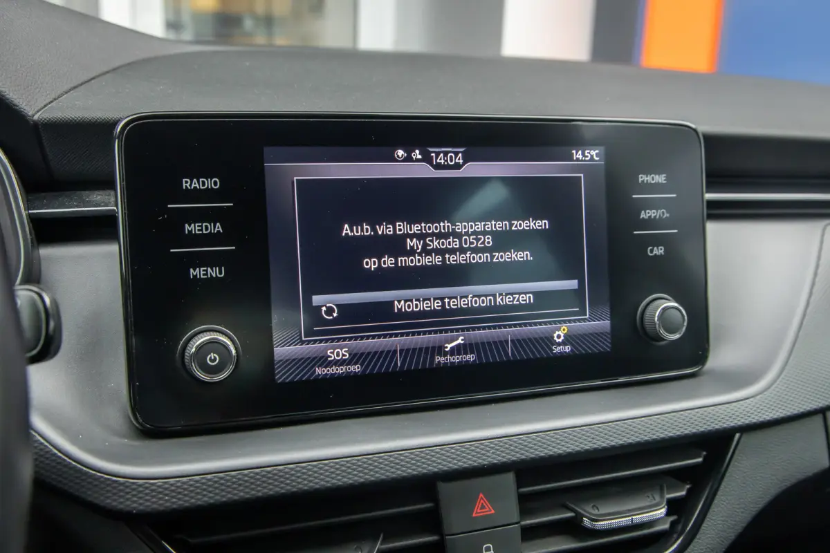 1.0 TSI Ambition | Apple Carplay/Android Auto | Cruise control | Parkeersensoren | Elektrische ramen | Lichtmetalen velgen | Airco | Apple Carplay/Android Auto|telefoonintegratie premium | C