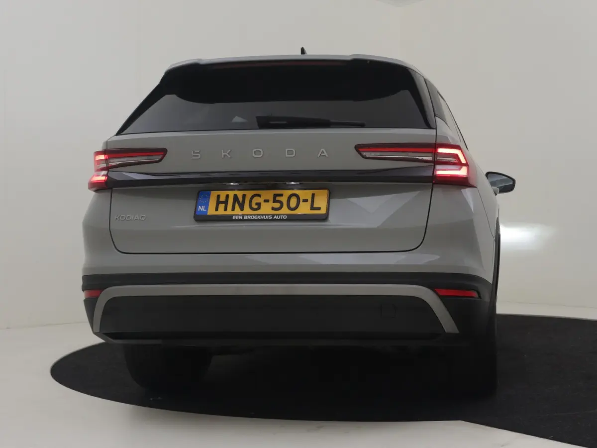 1.5 TSI MHEV 150pk Business Edition 7p. l Trekhaak l Camera l 7 Pers. l Adapt. Cr Control l Elekt. Stoel incl Memory l Stoelverwarmin l
