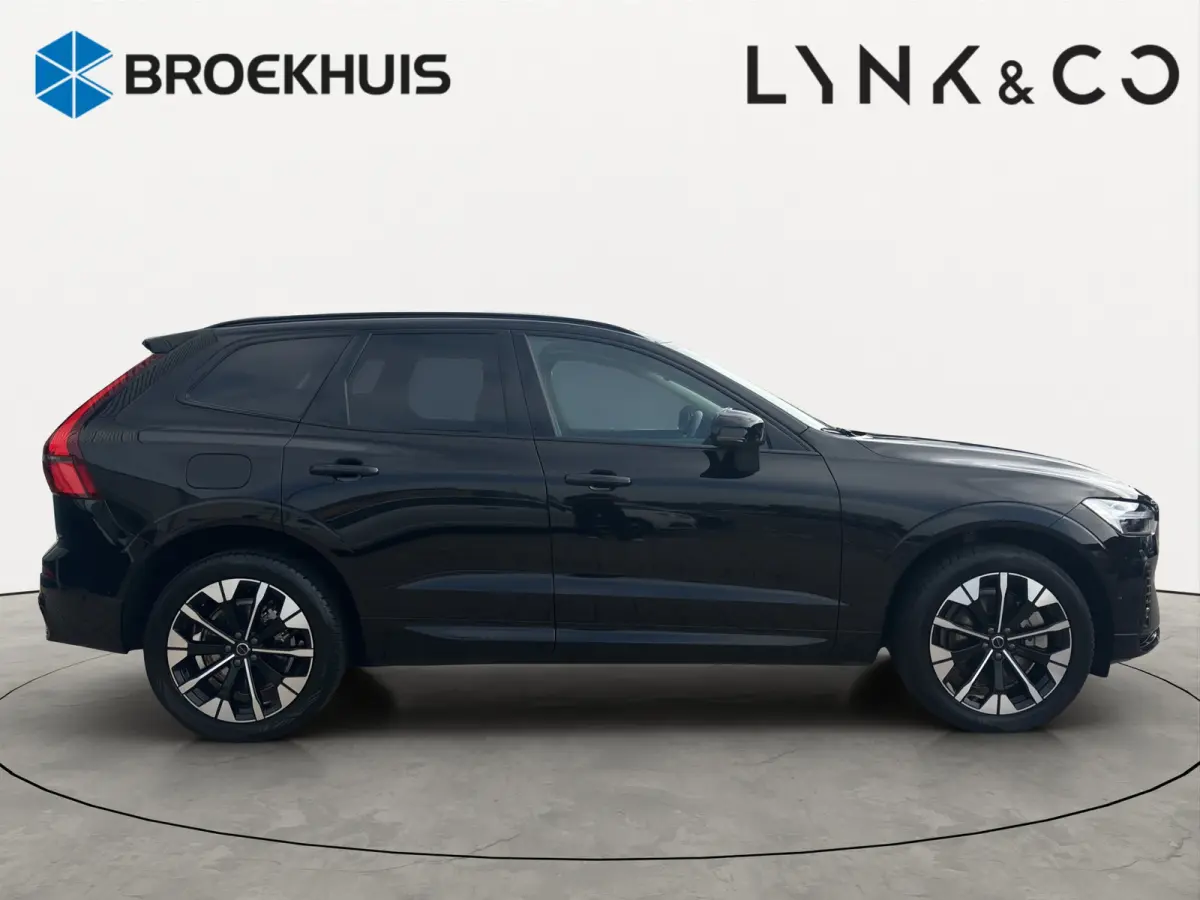 2.0 T6 Plug-in hybrid AWD Ultra Dark | Trekhaak | Luchtvering | Panoramadak | 360 Camera | Memory seats |