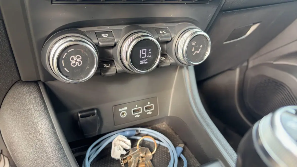 TCe 140 Intens | trekhaak | adaptieve cruise control | stoel-, stuur- & voorruitverw. | 360 camera |