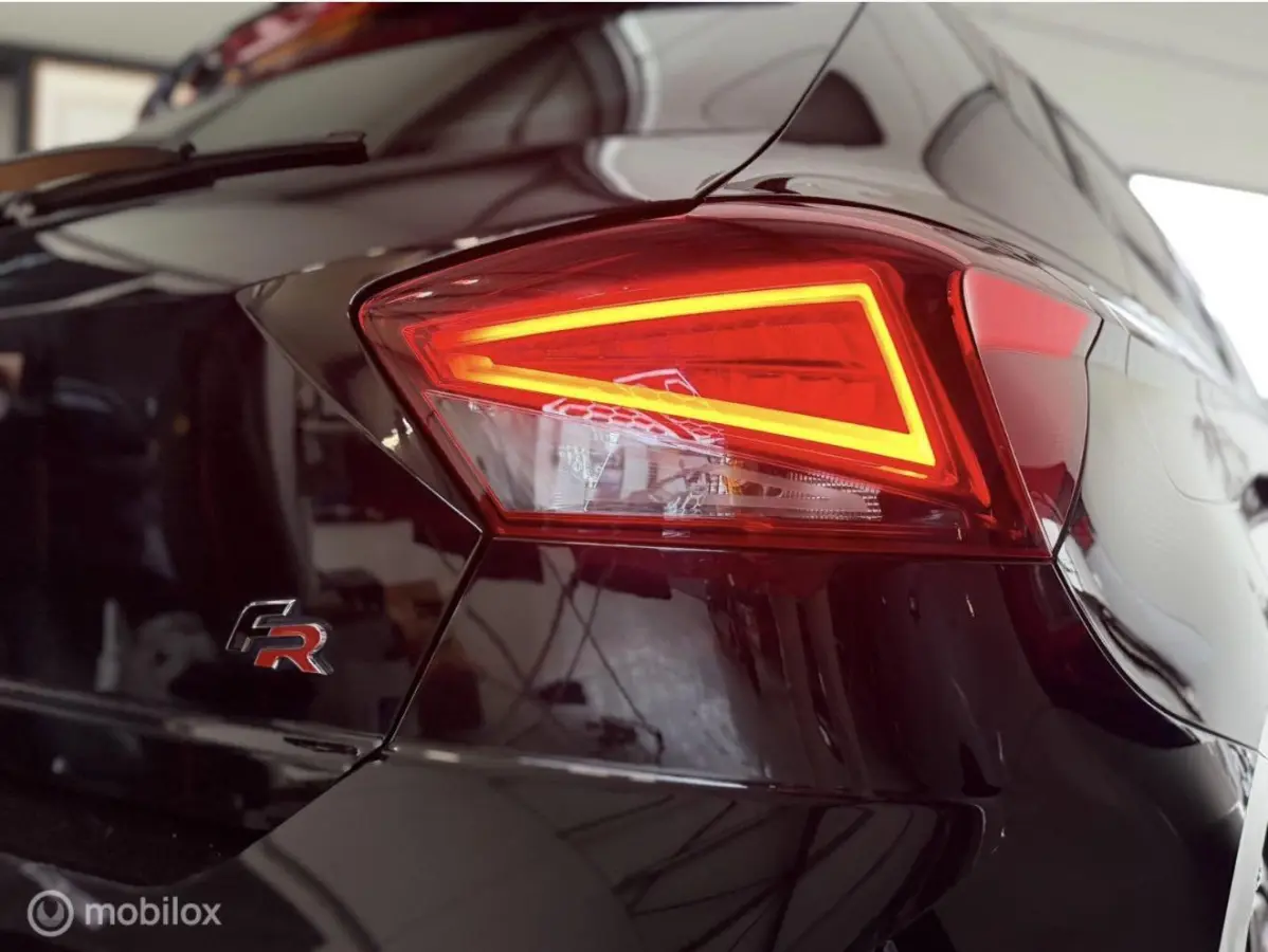 1.5 TSI EVO FR Business Intense