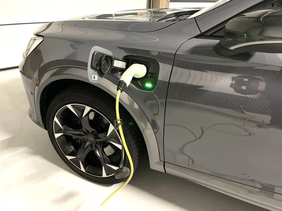 1.4 e-Hybrid VZ 245 PK/ 360 Cam/ Memo/ Sportstuur/ CarPlay