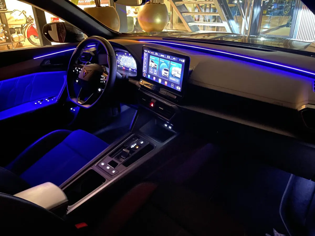 1.4 e-Hybrid VZ 245 PK/ 360 Cam/ Memo/ Sportstuur/ CarPlay