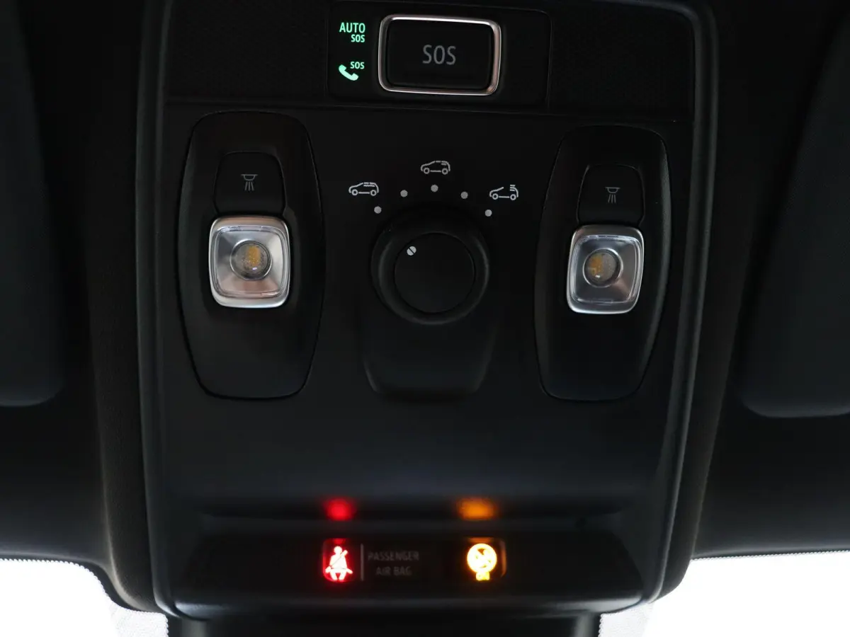 1.8 E-Tech full hybrid 160 esprit Alpine | Schuif/kanteldak | Stoel/stuur verwarming | Elektrische voorruit verwarming | 360' camera |