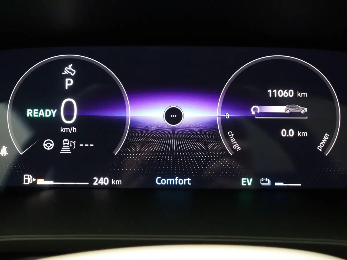 1.8 E-Tech full hybrid 160 esprit Alpine | Schuif/kanteldak | Stoel/stuur verwarming | Elektrische voorruit verwarming | 360' camera |