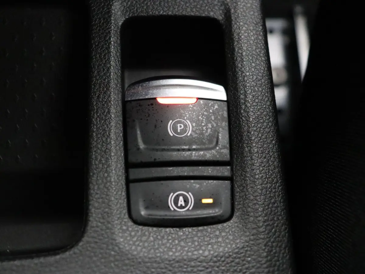 1.8 E-Tech full hybrid 160 esprit Alpine | Schuif/kanteldak | Stoel/stuur verwarming | Elektrische voorruit verwarming | 360' camera |