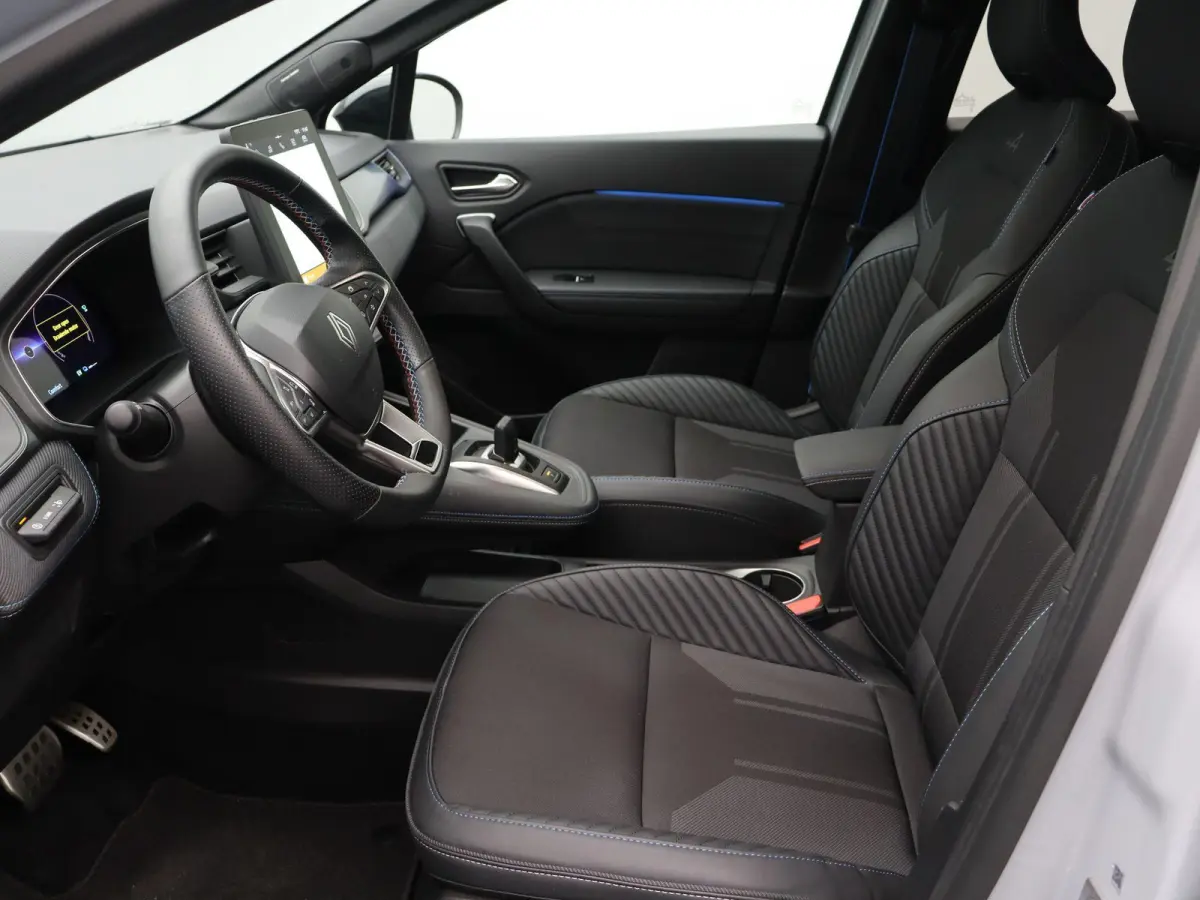1.8 E-Tech full hybrid 160 esprit Alpine | Schuif/kanteldak | Stoel/stuur verwarming | Elektrische voorruit verwarming | 360' camera |