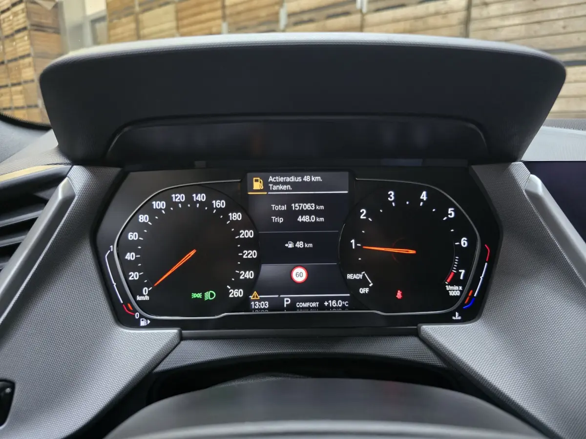 118i High Executive Pano Clima Camera HUD Navi LM