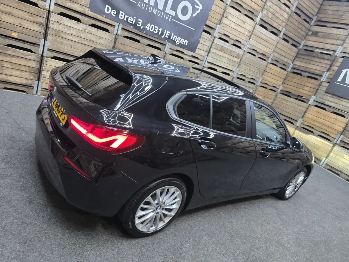 118i High Executive Pano Clima Camera HUD Navi LM