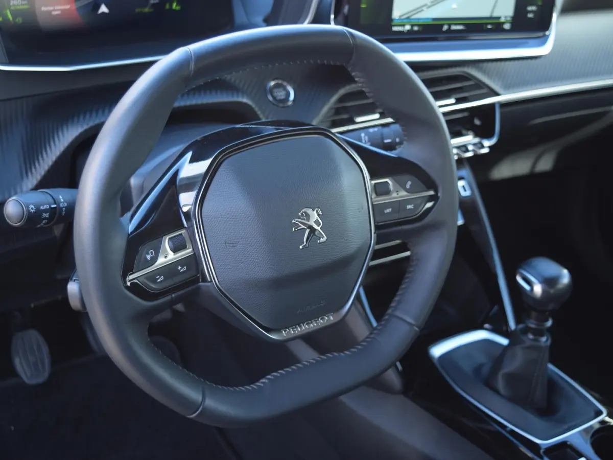 1.2 PureTech Blue Lease Allure | 100 PK | NAVI | TREKHAAK | PARKEERSENSOREN MET CAMERA | CLIMATE CONTROL |