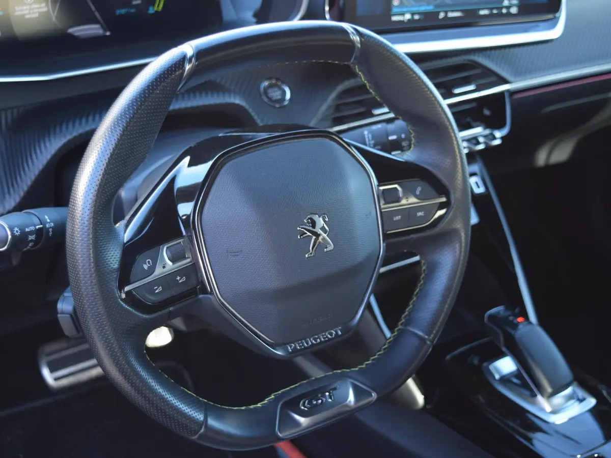 EV GT Pack 50 kWh | SCHUIF / KANTELDAK | ADAPTIVE CRUISE CONTROL | NAVI | CLIMATE CONTROL | PARKEERSENSOREN MET CAMERA