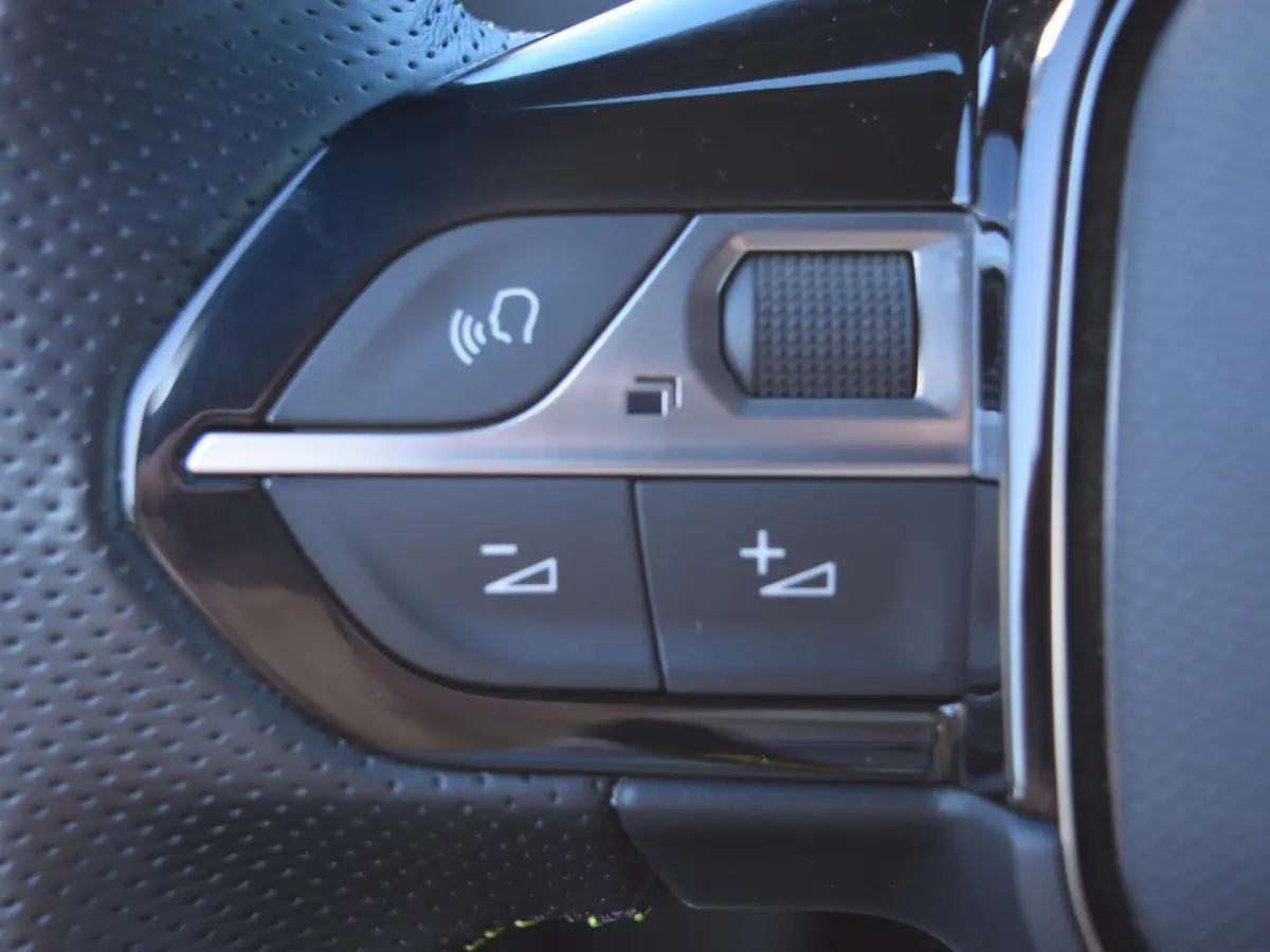 EV GT Pack 50 kWh | SCHUIF / KANTELDAK | ADAPTIVE CRUISE CONTROL | NAVI | CLIMATE CONTROL | PARKEERSENSOREN MET CAMERA