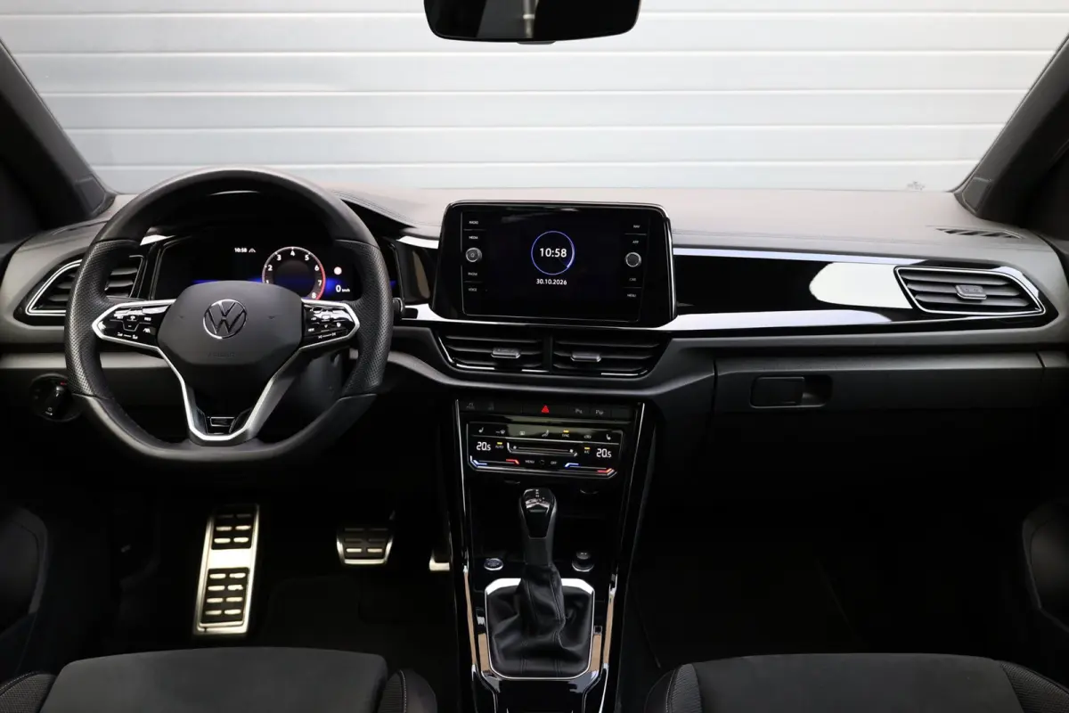 1.5 TSI R-Line BTW/LED/VIRTUAL/SFEER/PANORAMADAK/HALF LEER+S.VERWARMING+MASSAGE/18" LMV/CAM/ACC/12 MDN GARANTIE!