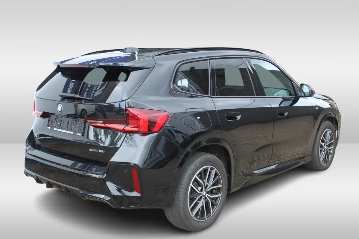 sDrive18i M Sportpakket l Apple Carplay/Android Auto l Navigatiesysteem full map