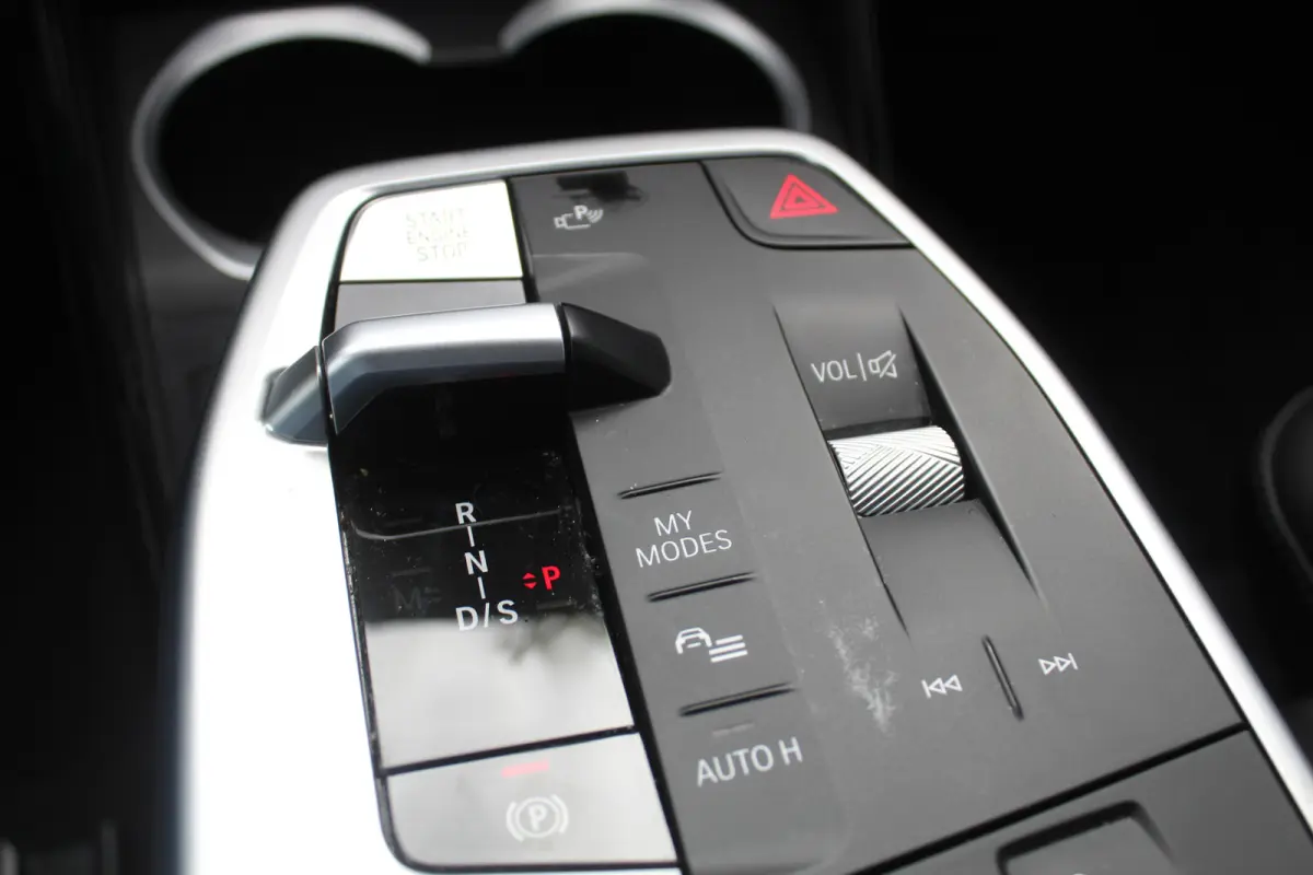 sDrive18i M Sportpakket l Apple Carplay/Android Auto l Navigatiesysteem full map