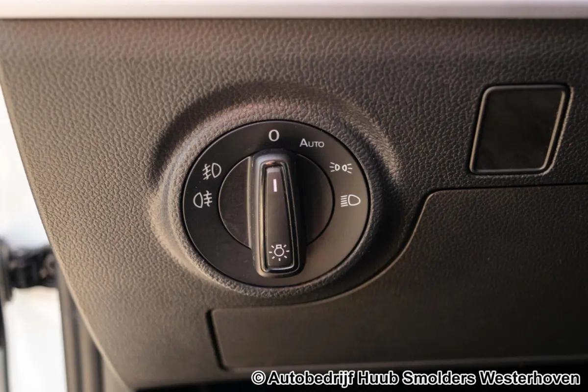 1.0 EcoTSI FR Business Connect