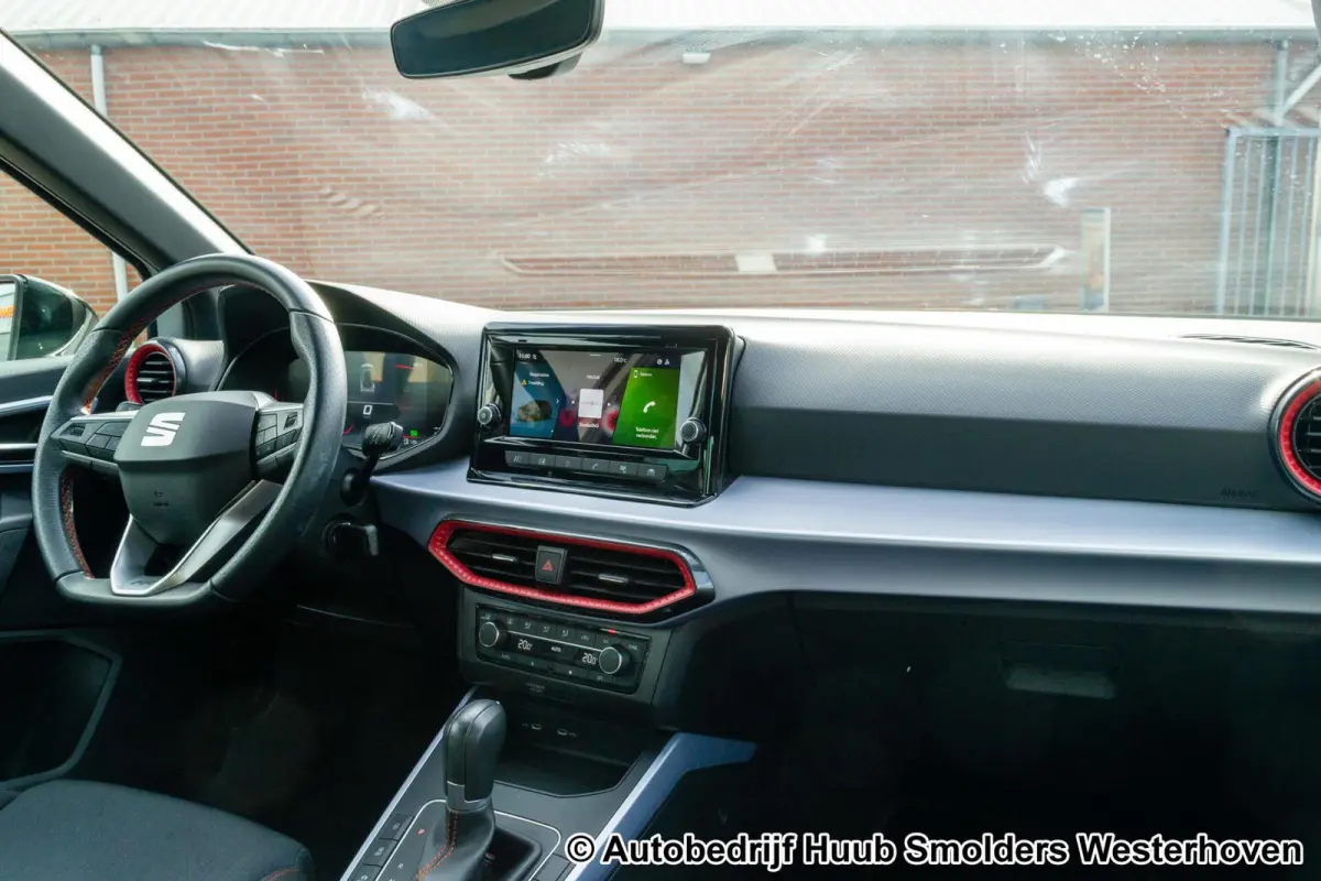 1.0 EcoTSI FR Business Connect
