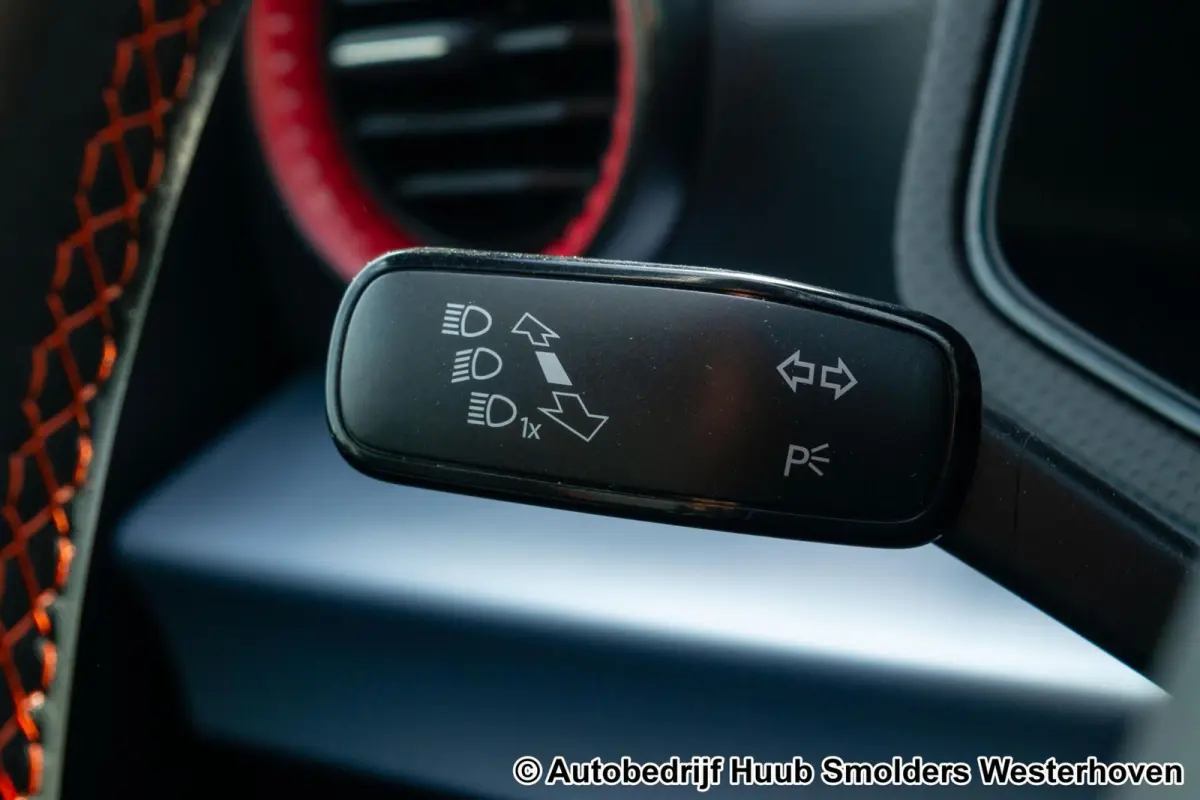 1.0 EcoTSI FR Business Connect