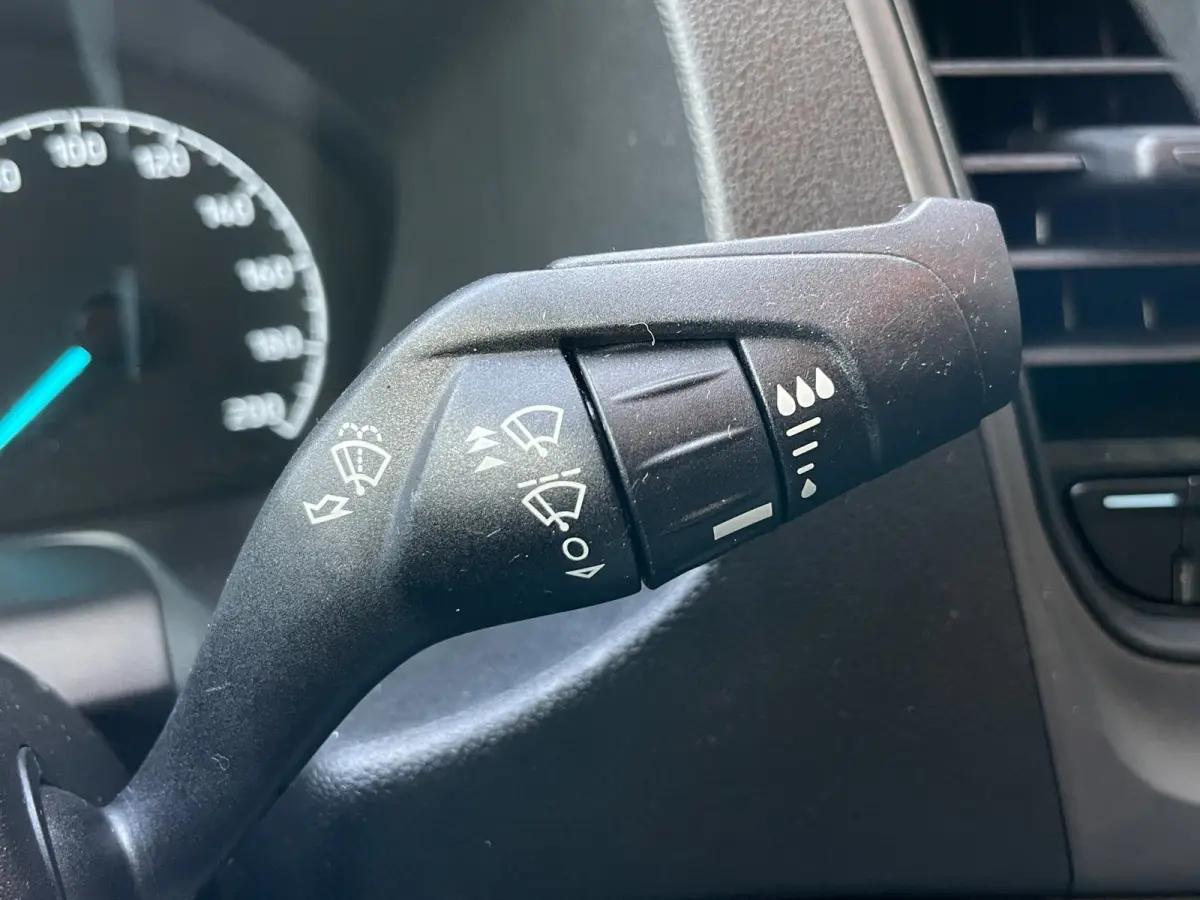 350 2.0 TDCI L3H3 Trend RWD|3-ZITS|1-SCHUIFDEUR|AIRCO|CAMERA|CRUISE CONTROL|BLUETOOTH|PDC V+A|2 A-DEUREN|BETIMMERING|
