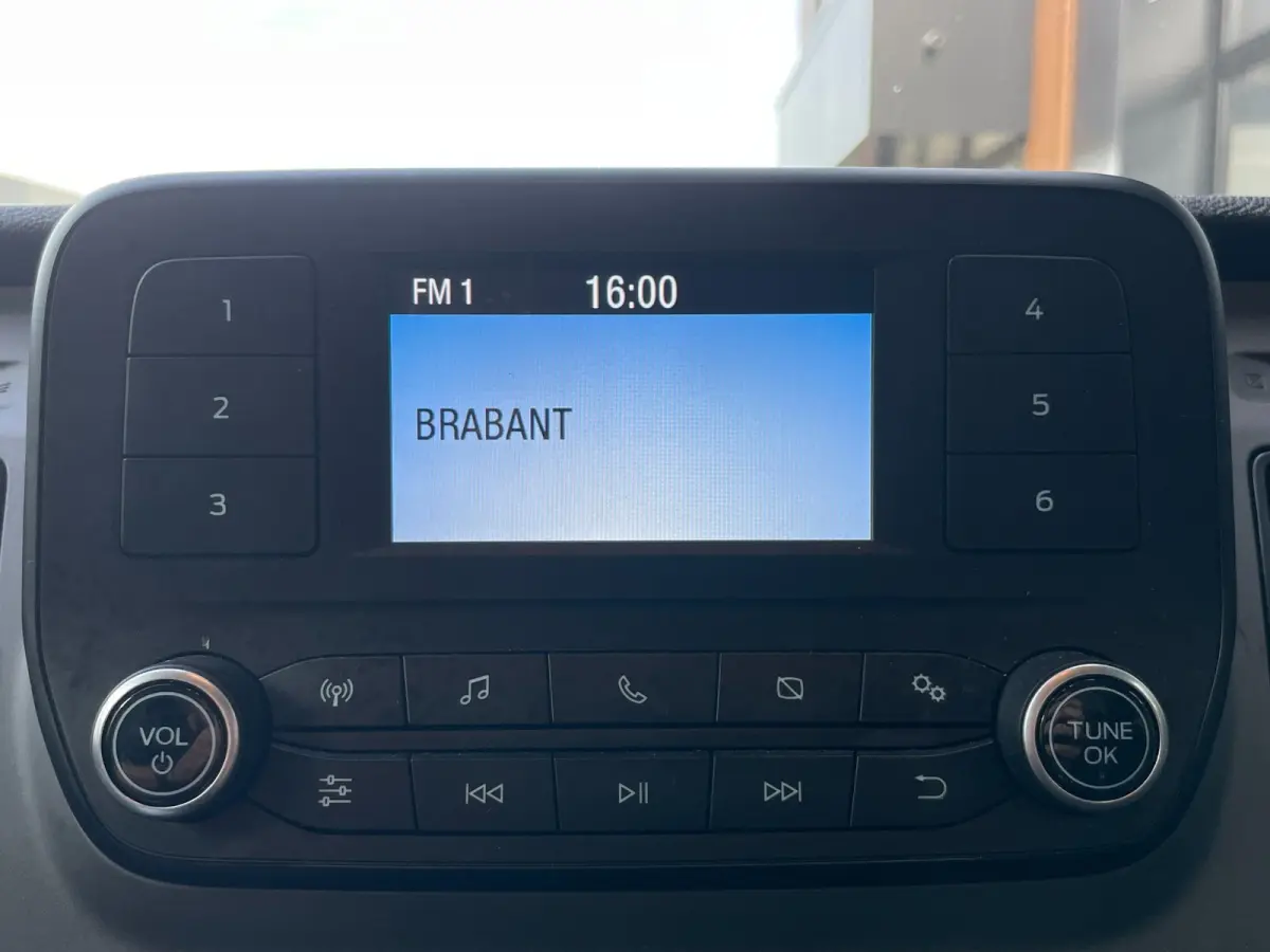 350 2.0 TDCI L3H3 Trend RWD|3-ZITS|1-SCHUIFDEUR|AIRCO|CAMERA|CRUISE CONTROL|BLUETOOTH|PDC V+A|2 A-DEUREN|BETIMMERING|