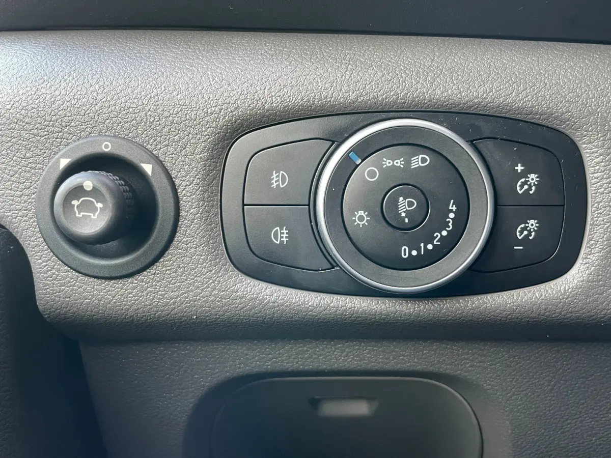 350 2.0 TDCI L3H3 Trend RWD|3-ZITS|1-SCHUIFDEUR|AIRCO|CAMERA|CRUISE CONTROL|BLUETOOTH|PDC V+A|2 A-DEUREN|BETIMMERING|