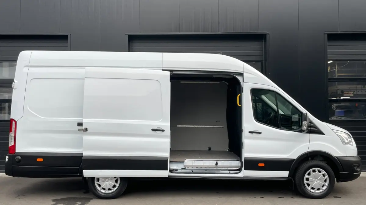 350 2.0 TDCI L3H3 Trend RWD|3-ZITS|1-SCHUIFDEUR|AIRCO|CAMERA|CRUISE CONTROL|BLUETOOTH|PDC V+A|2 A-DEUREN|BETIMMERING|
