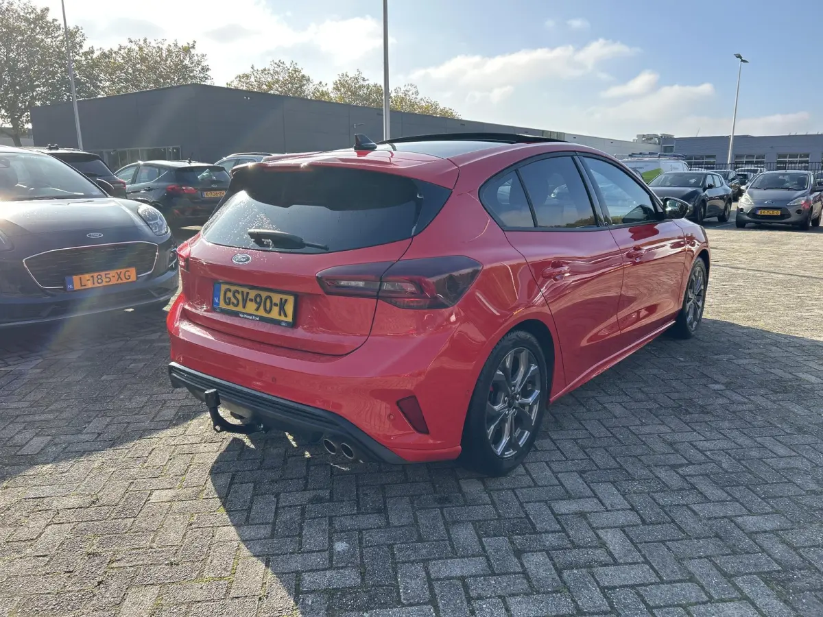 1.0 EcoBoost Hybrid ST Line X | Automaat | Trekhaak Afneembaar 1500KG | Panoramadak | Camera | Winterpack
