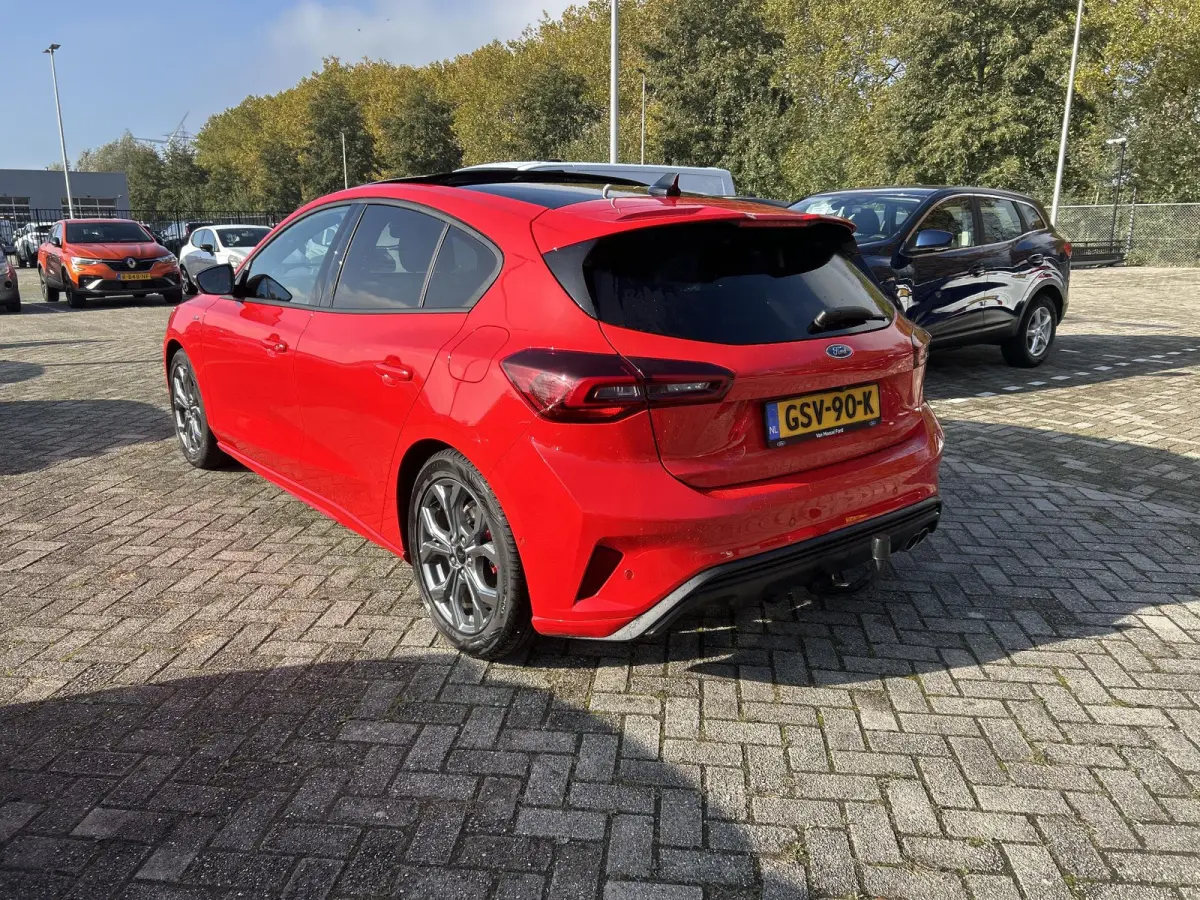 1.0 EcoBoost Hybrid ST Line X | Automaat | Trekhaak Afneembaar 1500KG | Panoramadak | Camera | Winterpack