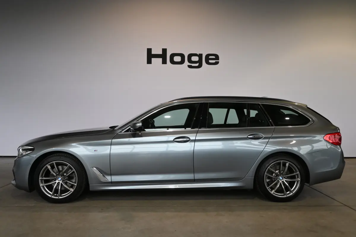 520i High Executive M Sport Automaat Clima LED Cruise Navigatie Trekhaak PDC Standkachel 100% Onderhouden! Inruil Mogelijk