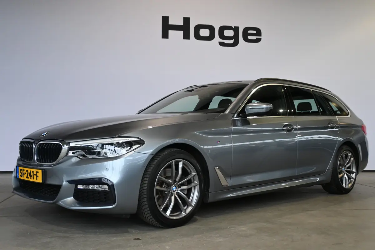 520i High Executive M Sport Automaat Clima LED Cruise Navigatie Trekhaak PDC Standkachel 100% Onderhouden! Inruil Mogelijk