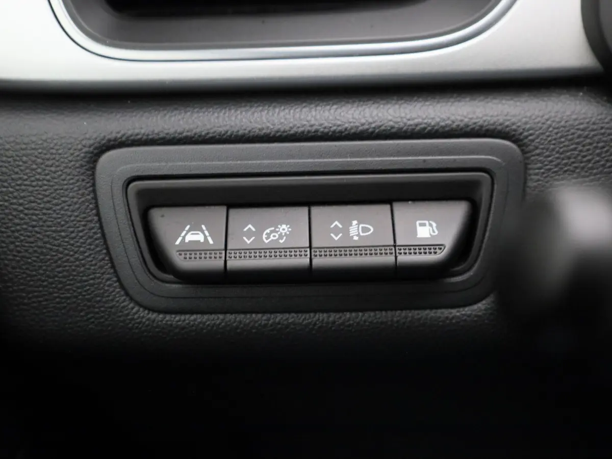 1.6 E-Tech Plug-in Hybrid 160 Intens | WORDT VERWACHT | PANORAMADAK | ACHTERUITRIJCAMERA | APPLE CARPLAY - ANDROID AUTO | CLIMATE CONTROL | CRUISE CONTROL | PARKEERSENSOREN |