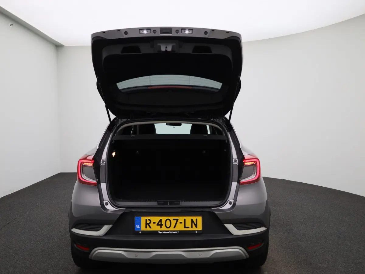 1.6 E-Tech Plug-in Hybrid 160 Intens | WORDT VERWACHT | PANORAMADAK | ACHTERUITRIJCAMERA | APPLE CARPLAY - ANDROID AUTO | CLIMATE CONTROL | CRUISE CONTROL | PARKEERSENSOREN |