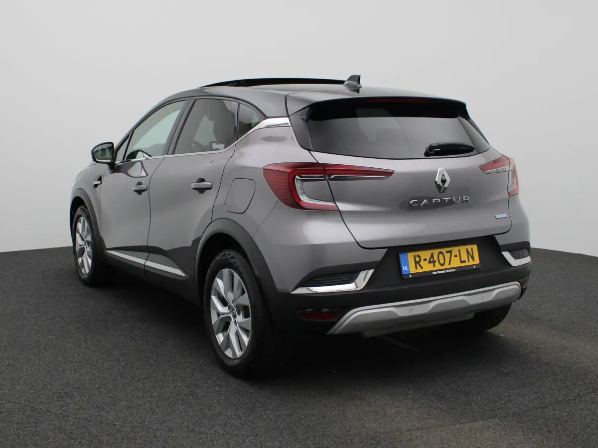 1.6 E-Tech Plug-in Hybrid 160 Intens | WORDT VERWACHT | PANORAMADAK | ACHTERUITRIJCAMERA | APPLE CARPLAY - ANDROID AUTO | CLIMATE CONTROL | CRUISE CONTROL | PARKEERSENSOREN |