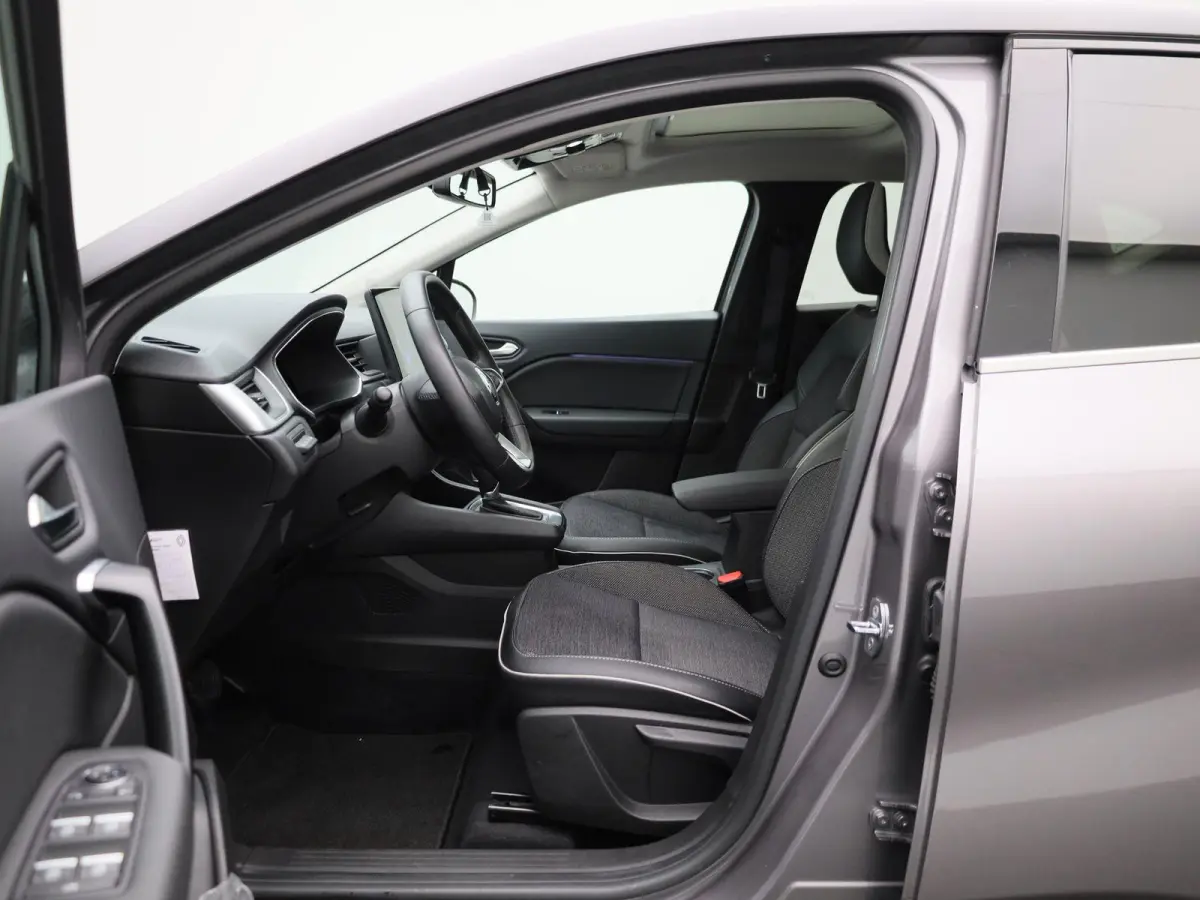 1.6 E-Tech Plug-in Hybrid 160 Intens | WORDT VERWACHT | PANORAMADAK | ACHTERUITRIJCAMERA | APPLE CARPLAY - ANDROID AUTO | CLIMATE CONTROL | CRUISE CONTROL | PARKEERSENSOREN |