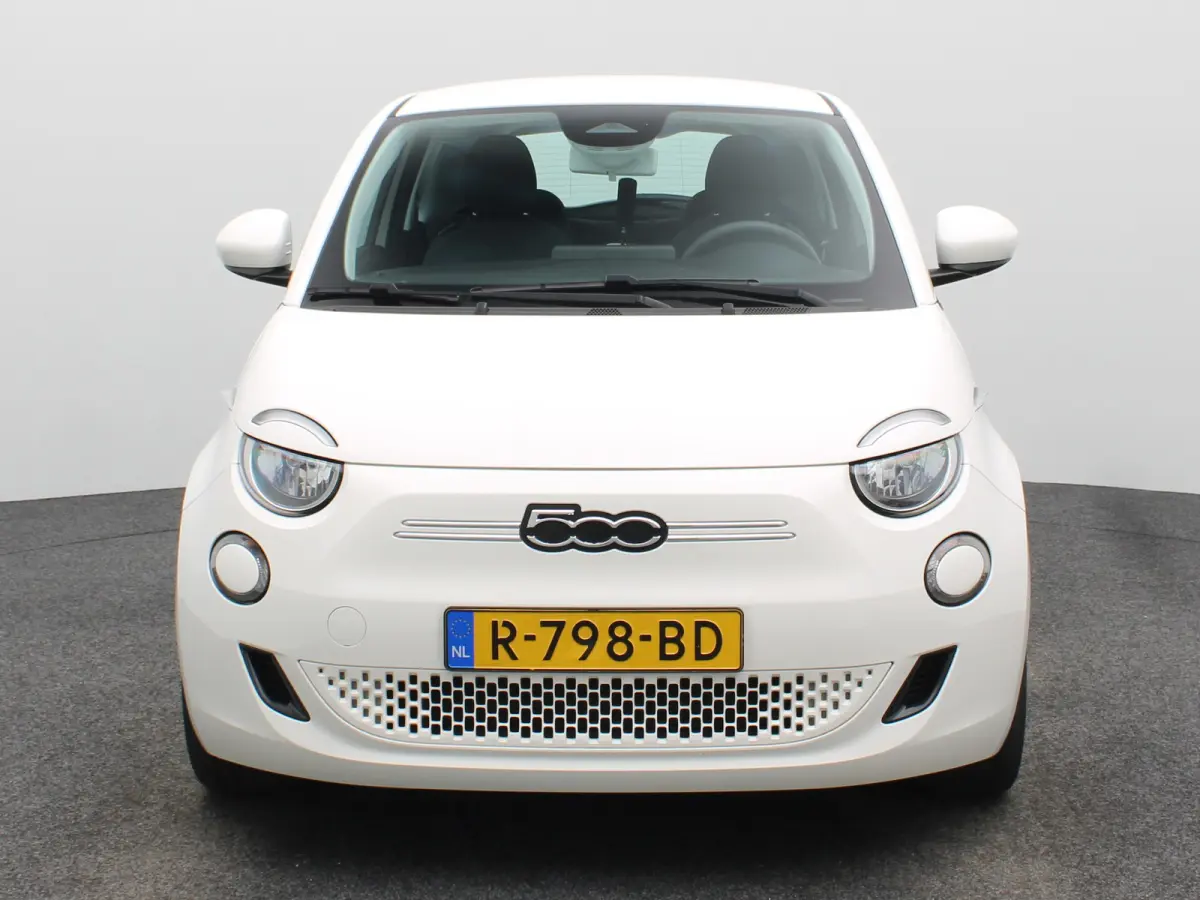 Icon 42 kWh 93,7% SOH | 16" Lichtmetalen Velgen | Apple Carplay/Android Auto | Cruise Control | Climate Contro