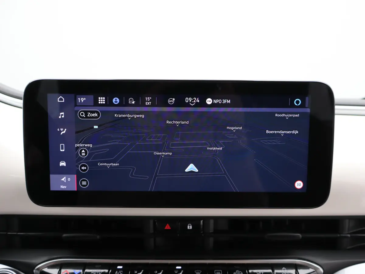 Icon 42 kWh 93,7% SOH | 16" Lichtmetalen Velgen | Apple Carplay/Android Auto | Cruise Control | Climate Contro