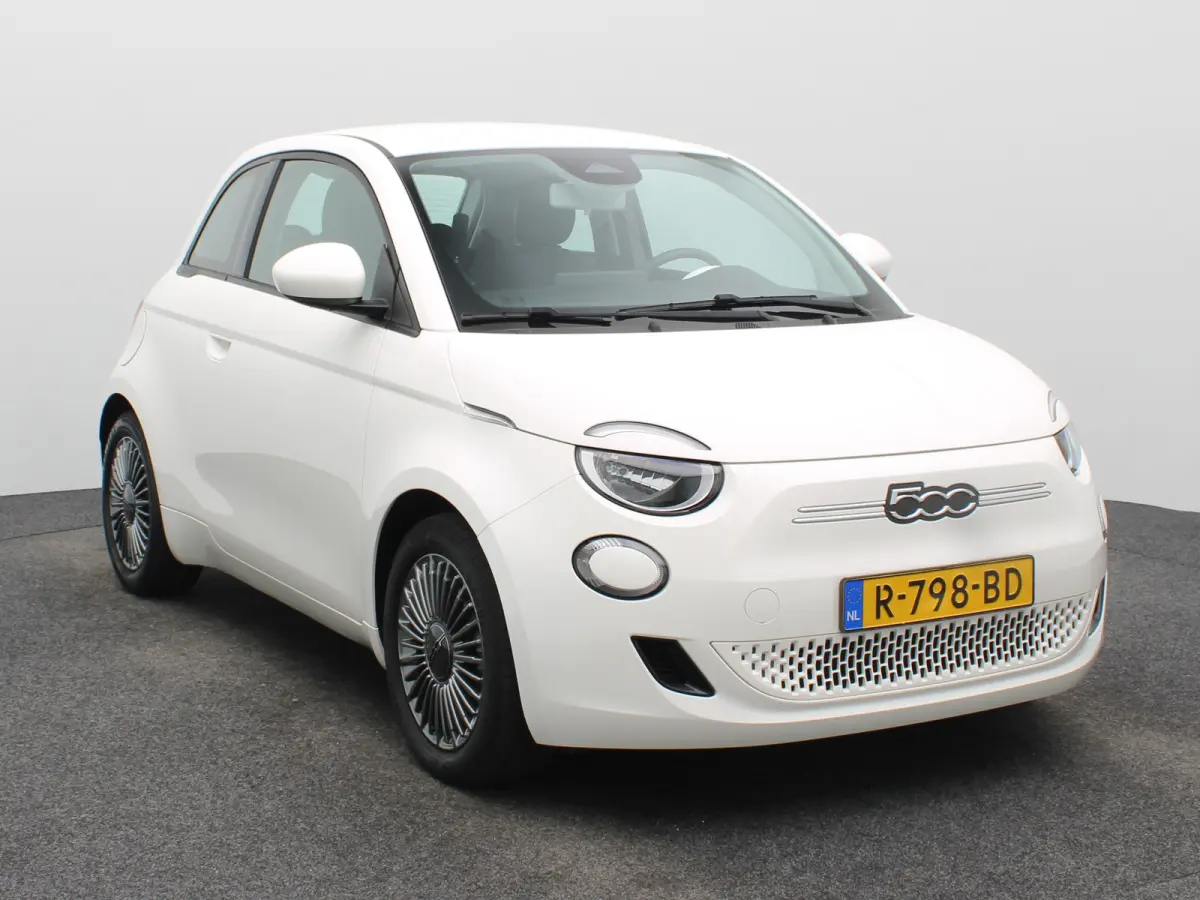Icon 42 kWh 93,7% SOH | 16" Lichtmetalen Velgen | Apple Carplay/Android Auto | Cruise Control | Climate Contro