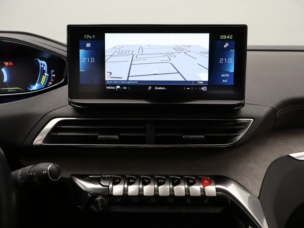 1.6 HYbrid4 300 GT Pack Business | Automaat | Carplay | 4WD | SOH 94% | Pano dak | keyless | Adaptieve cruise | Alcantara |Camera | Focal audio | Stoelverw. |