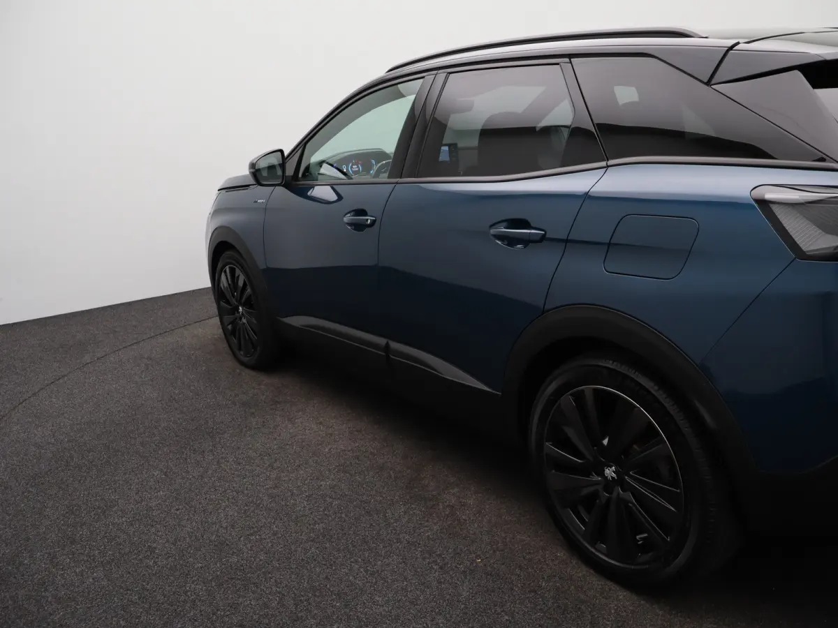 1.6 HYbrid4 300 GT Pack Business | Automaat | Carplay | 4WD | SOH 94% | Pano dak | keyless | Adaptieve cruise | Alcantara |Camera | Focal audio | Stoelverw. |