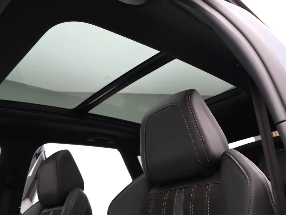 1.6 HYbrid4 300 GT Pack Business | Automaat | Carplay | 4WD | SOH 94% | Pano dak | keyless | Adaptieve cruise | Alcantara |Camera | Focal audio | Stoelverw. |