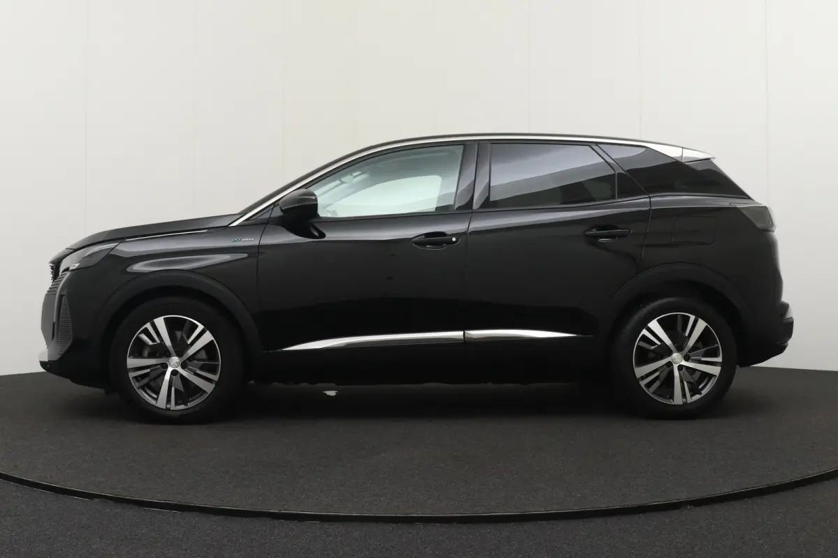 1.6 HYbrid 225 Allure Dodehoek Half-Leder Privacy Glas 18'LMV