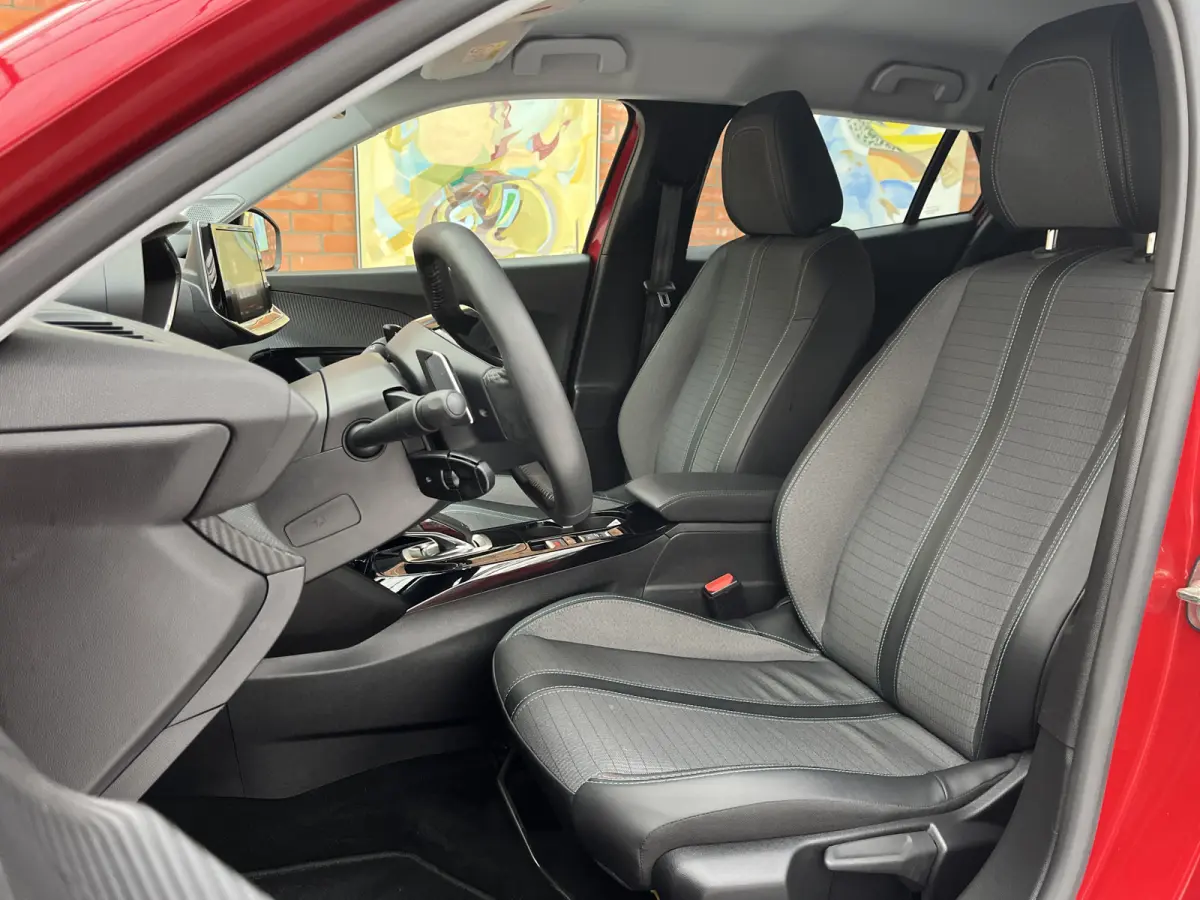 PureTech 130 Allure Pack | Origineel NL | Carplay/Android Auto | Stoelverwarming |